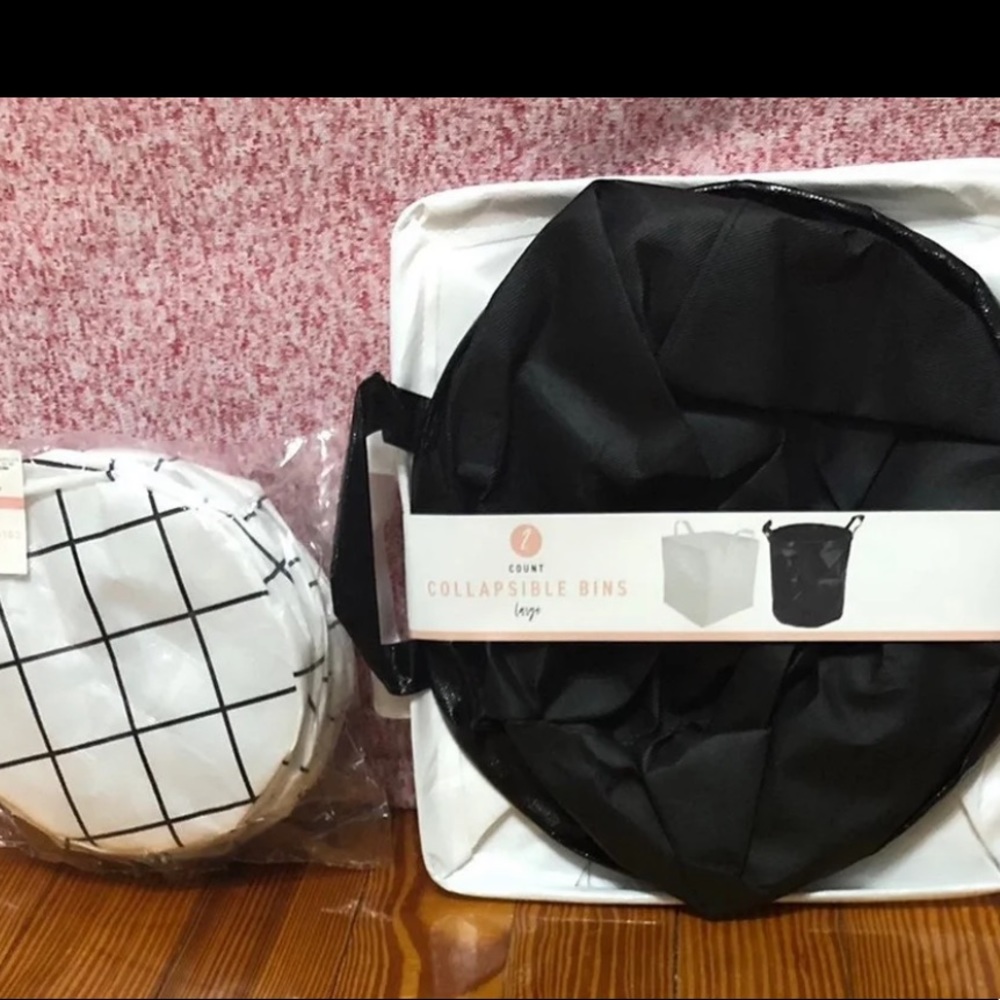 5 collapsible bins (2 large white/black) (3 small white plaid bin)